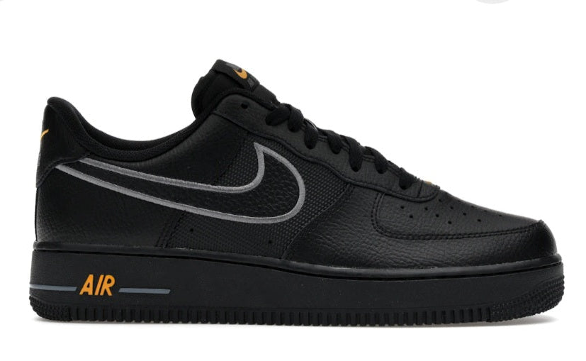 AIR FORCE 1 LOW BLACK AND LESER Orange