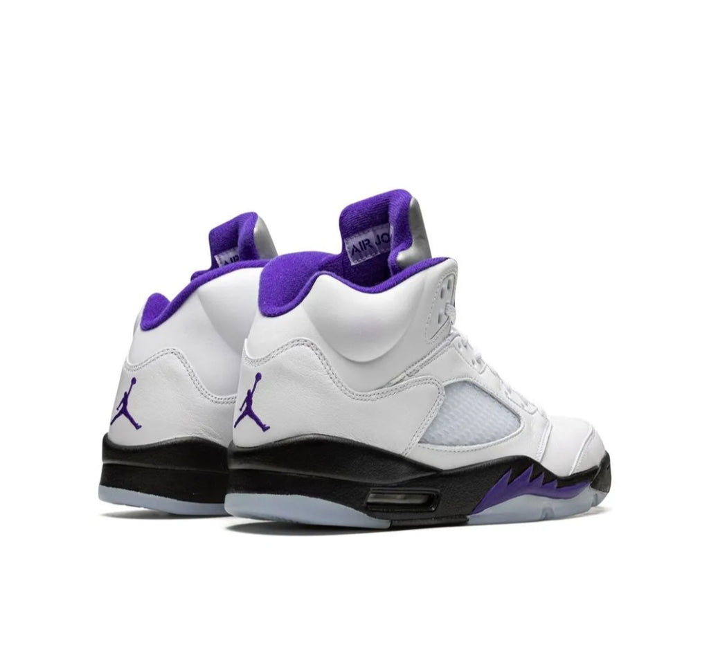 Air Jordan 5 Retro sneakers