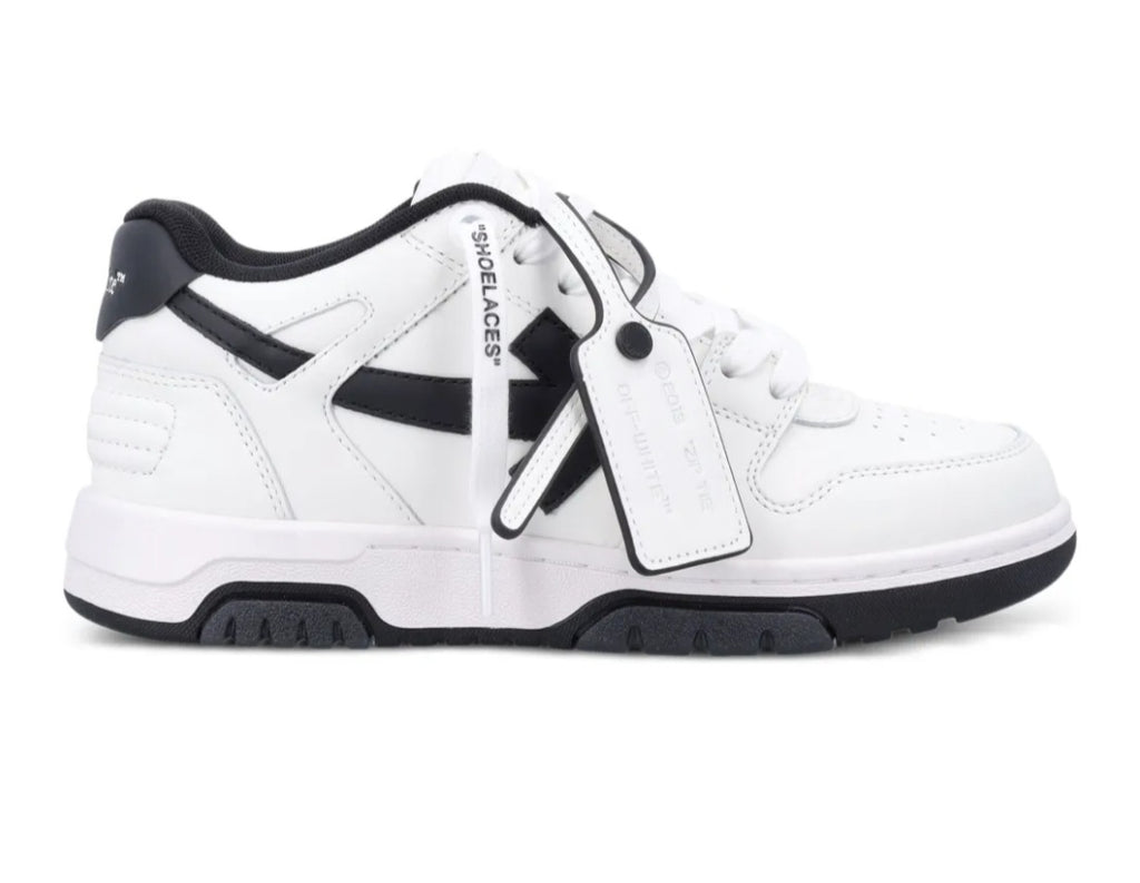 Off White

 Out of Office leather sneakers