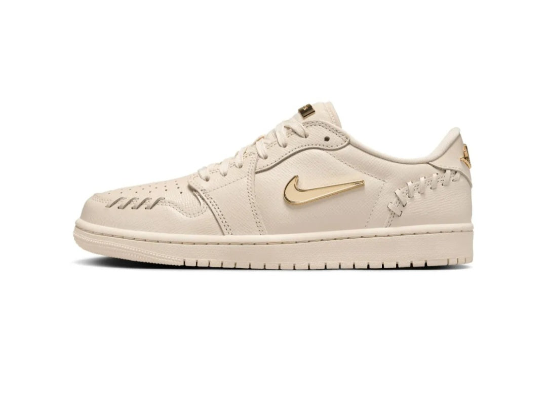 Air Jordan 1 Low "Method of Make - Legend Light Brown" sneakers