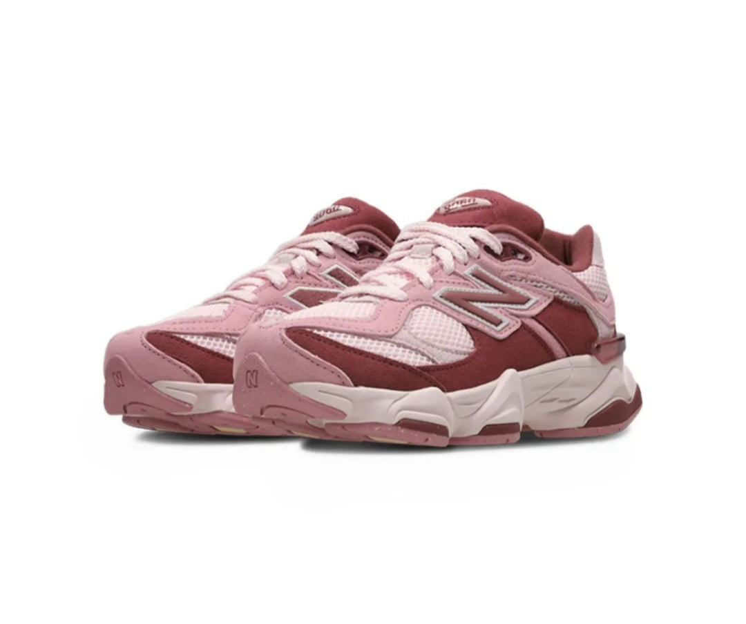New Balance 
9060 GS sneakers