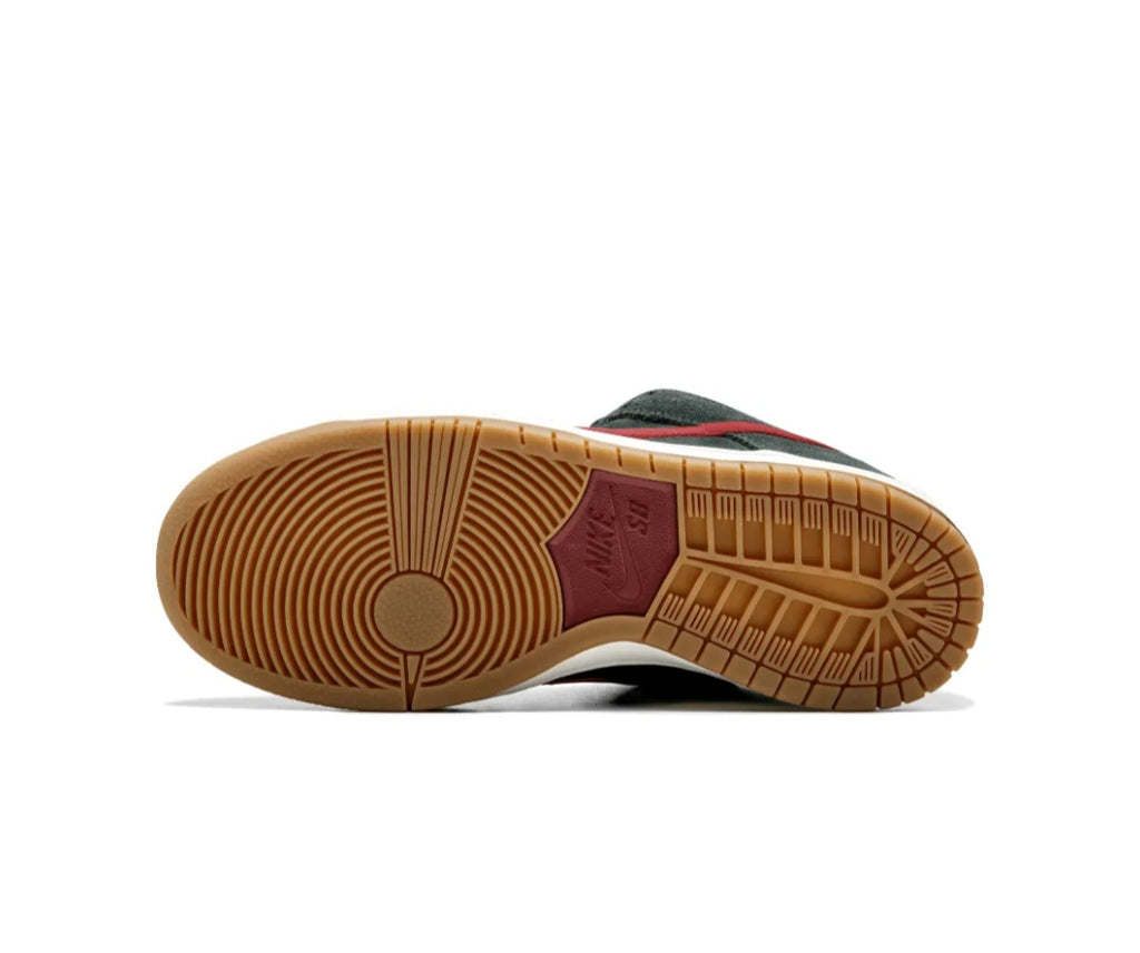 Dunk Low Pro SB sneakers