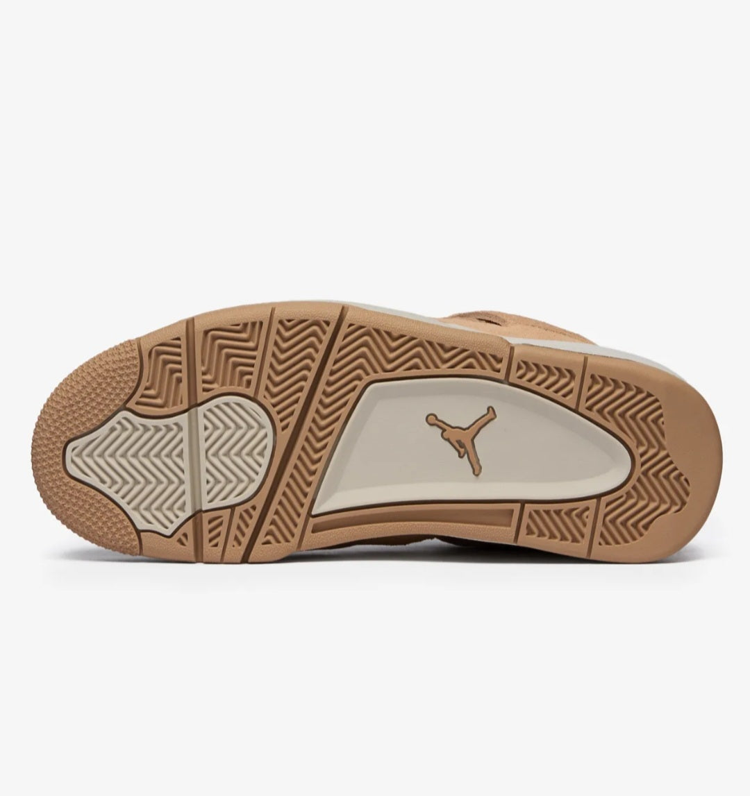 Air Jordan 4 Retro Cozy Girl
