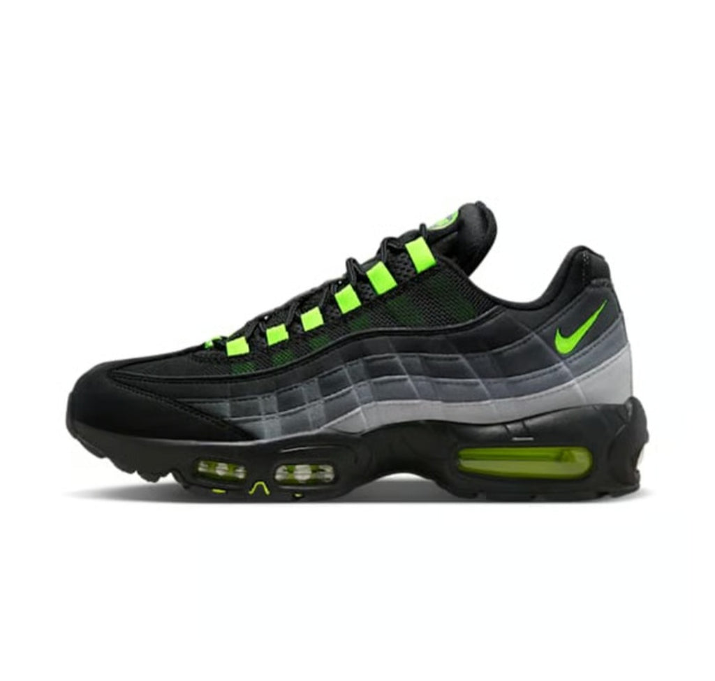 AIR MAX 95 "BLACK NEON" SNEAKERS