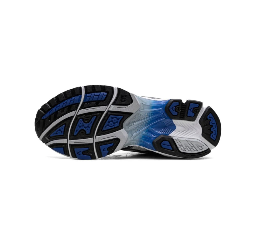 ASICS
GEL-KAYANO 14 "White/Tuna Blue" sneakers