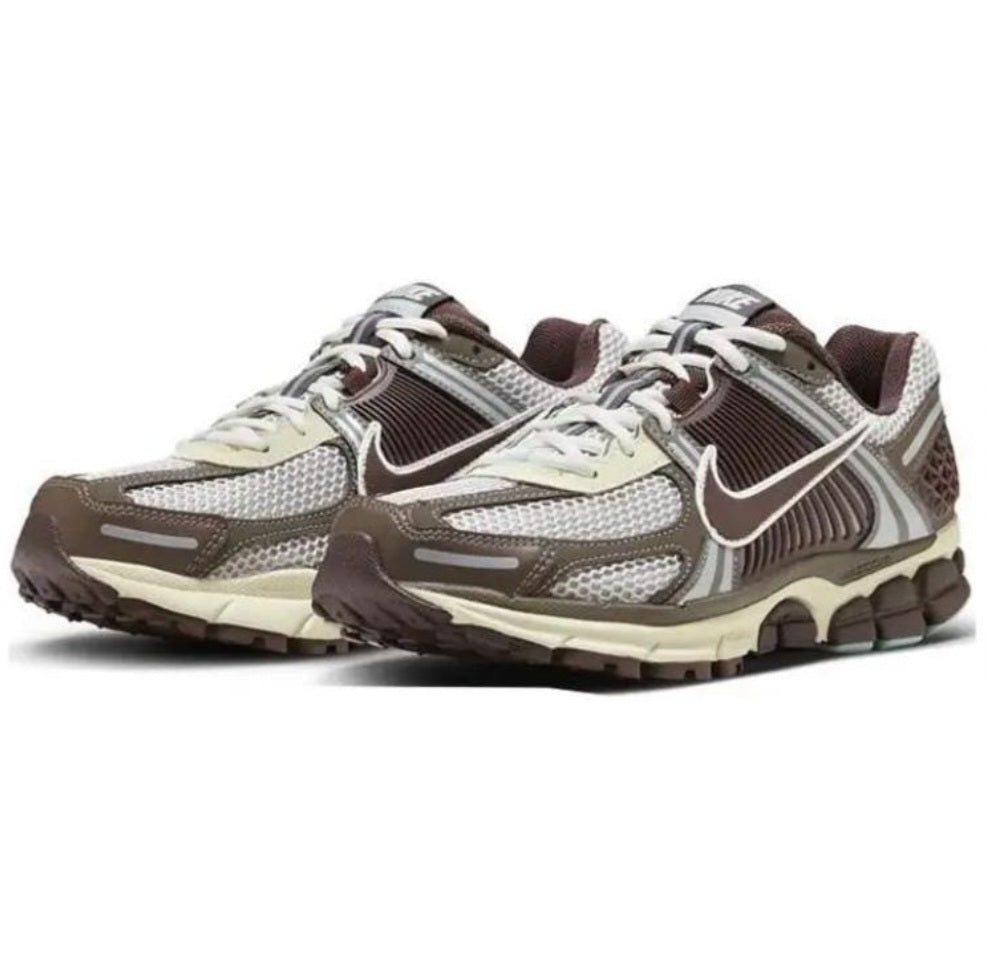 Air ZOOM VOMERO,Sneakers