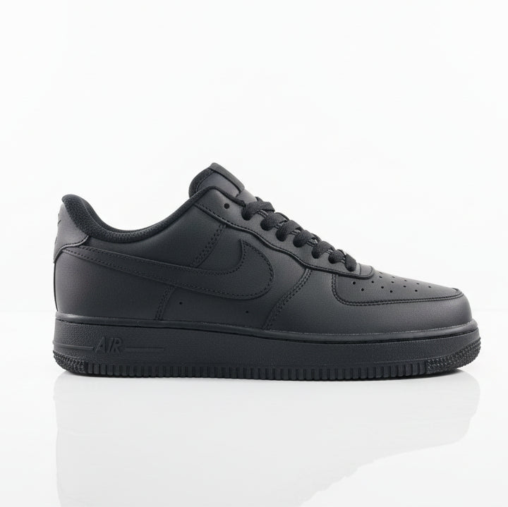 AIR FORCE 1 LOW '07 IN BLACK