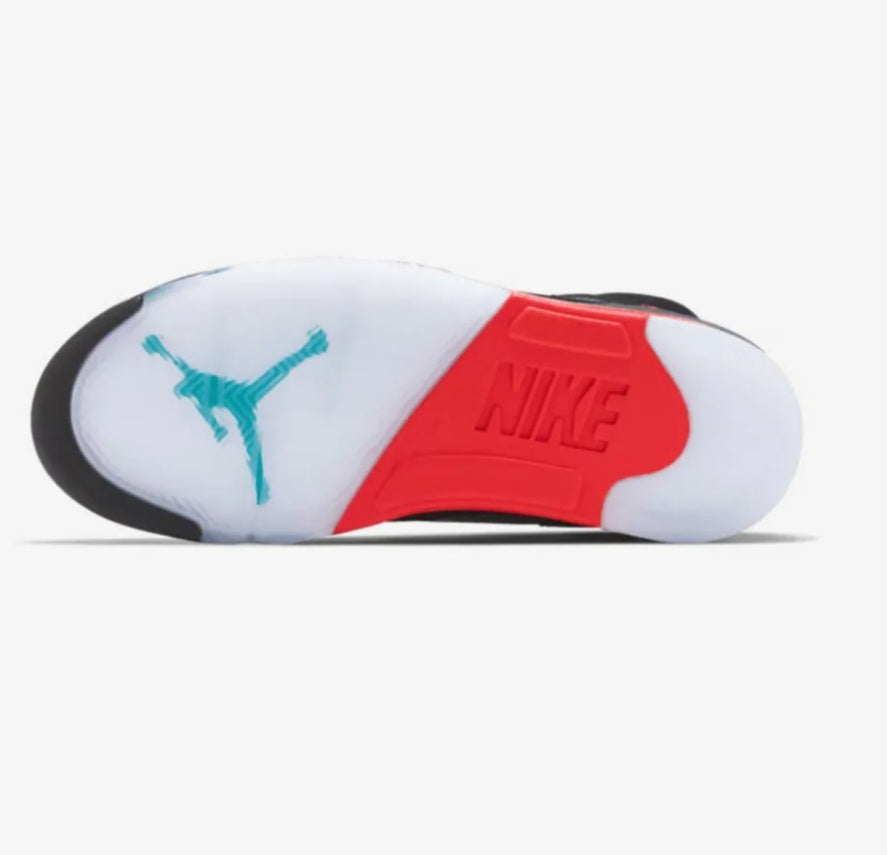 AIR JORDAN 5 RETRO TOP 3