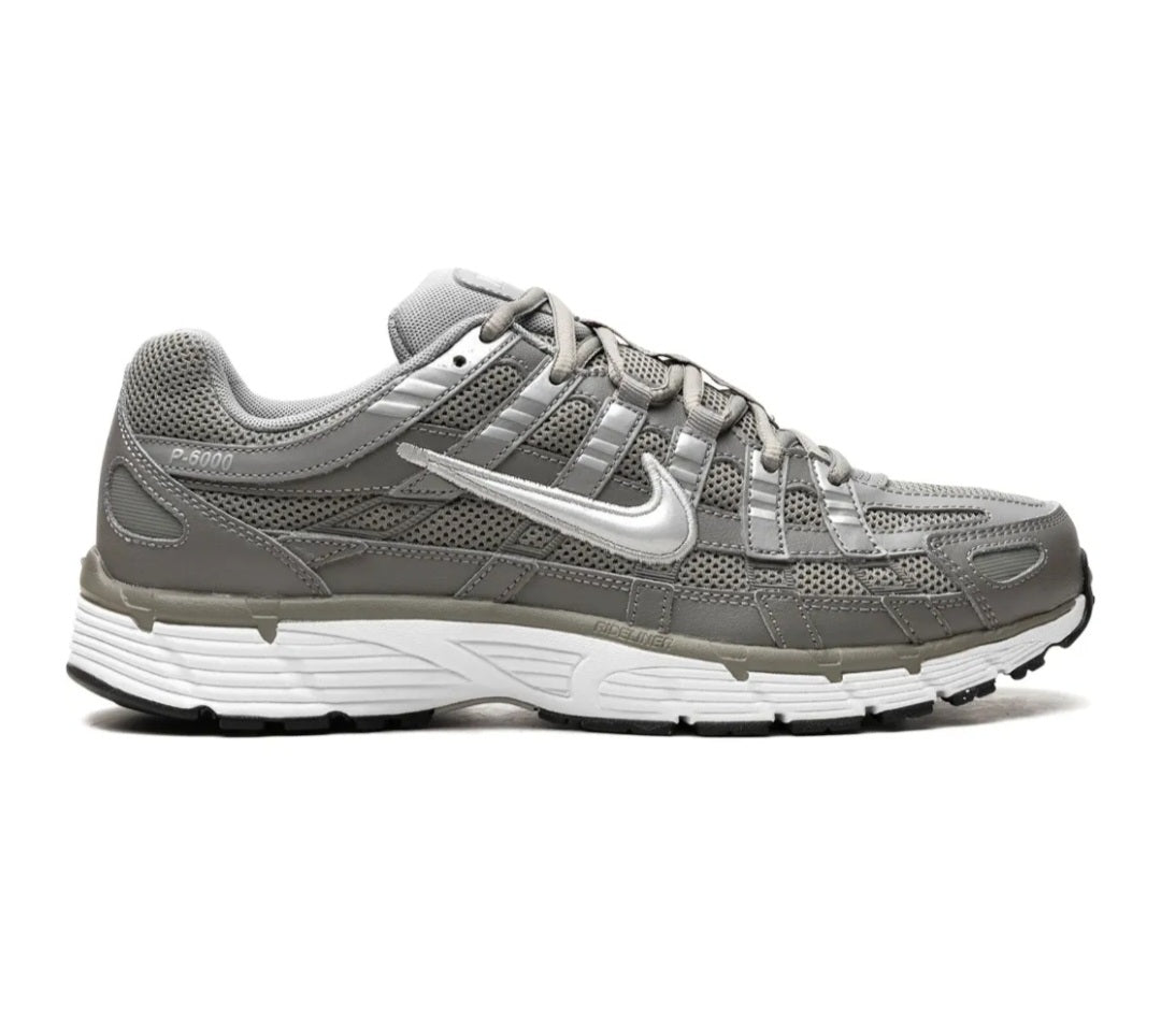 P-6000 Sneakers