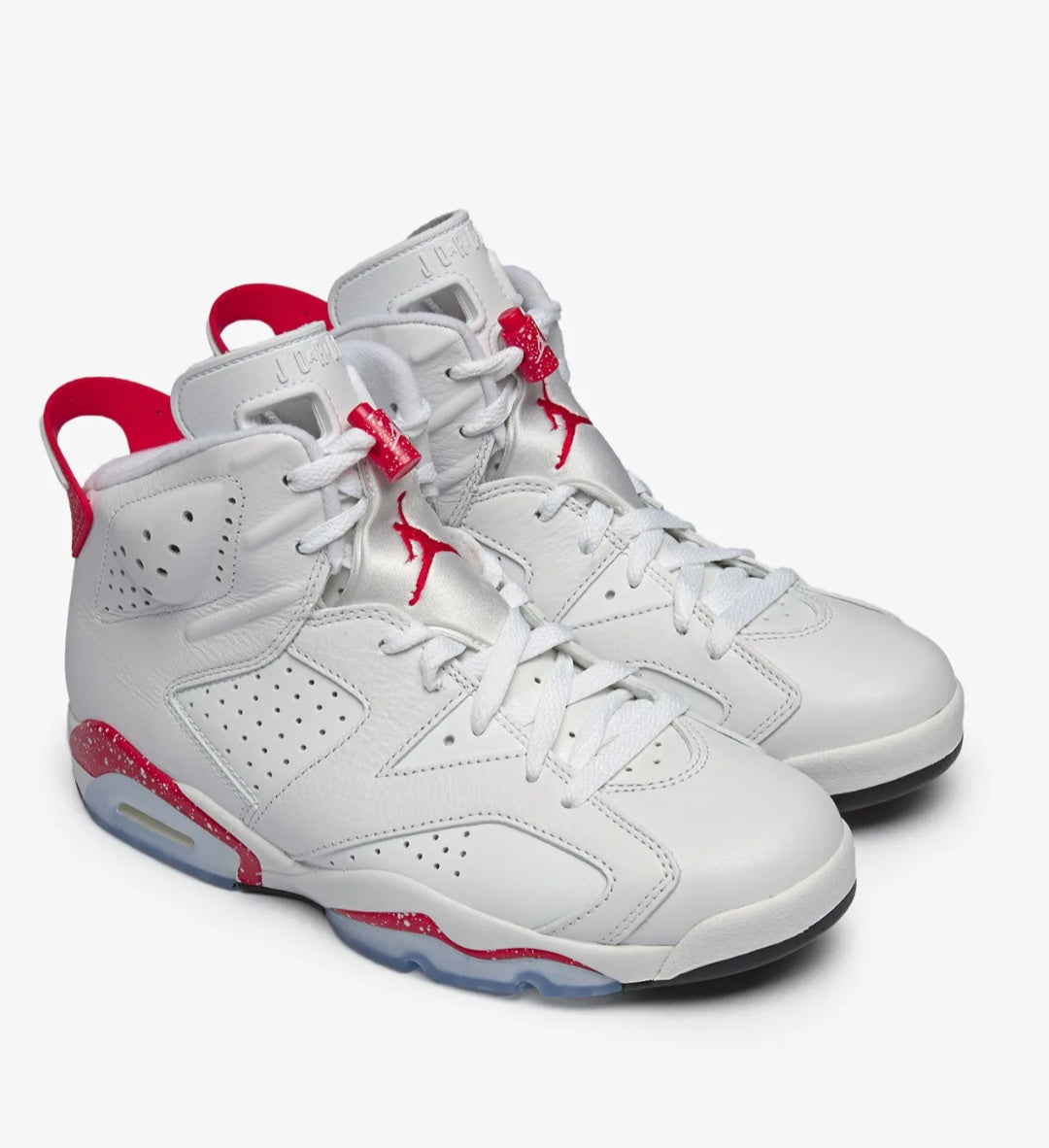 AIR JORDAN 
Air Jordan 6 Retro "Red Oreo" sneakers