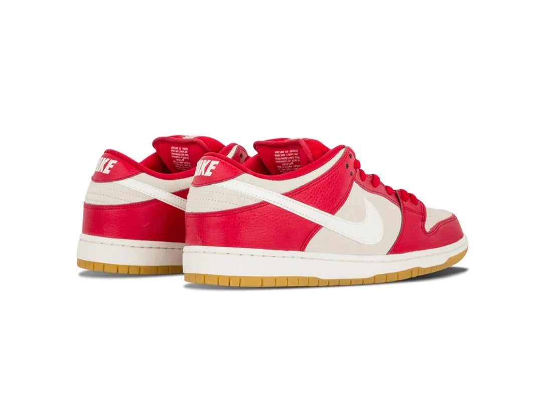 Dunk Low Pro SB "Valentine's Day" sneakers
