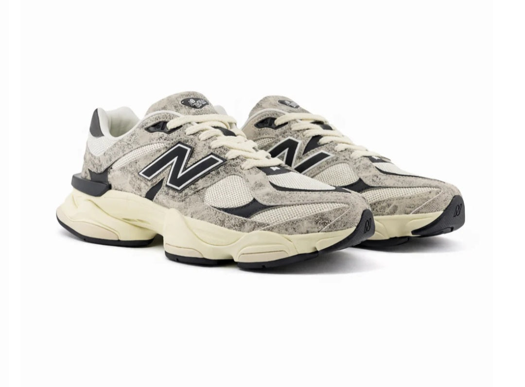 New Balance 9060 Year of the Snake
Prezzo di vendita