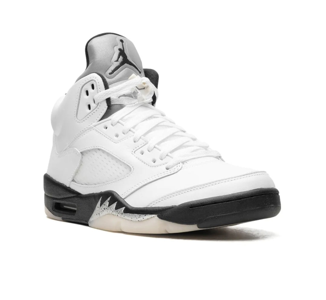 Air Jordan 5 sneakers