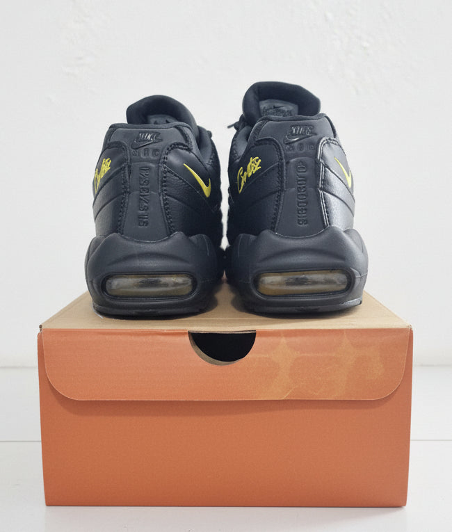AIR MAX 95 "HONEY/BLACK " SNEAKERS