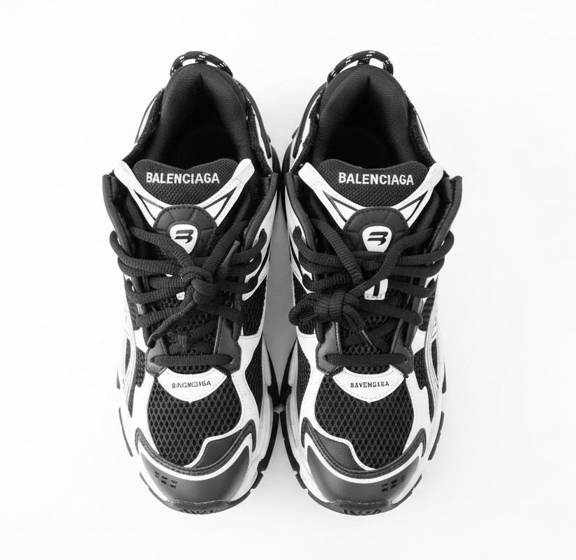BALENCIAGA BLACK AND WHITE
