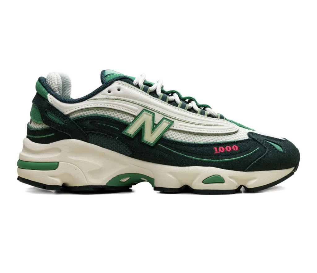 New Balance
x CNCPTS 1000 "Míle" sneakers