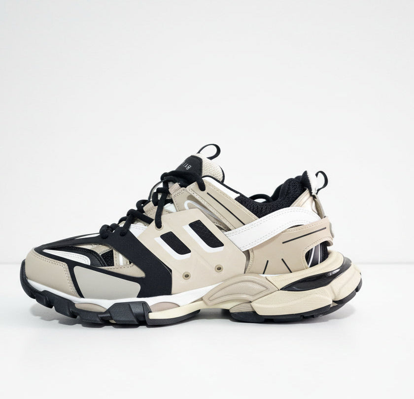 BALENCIAGA TRACK SNEAKERS..