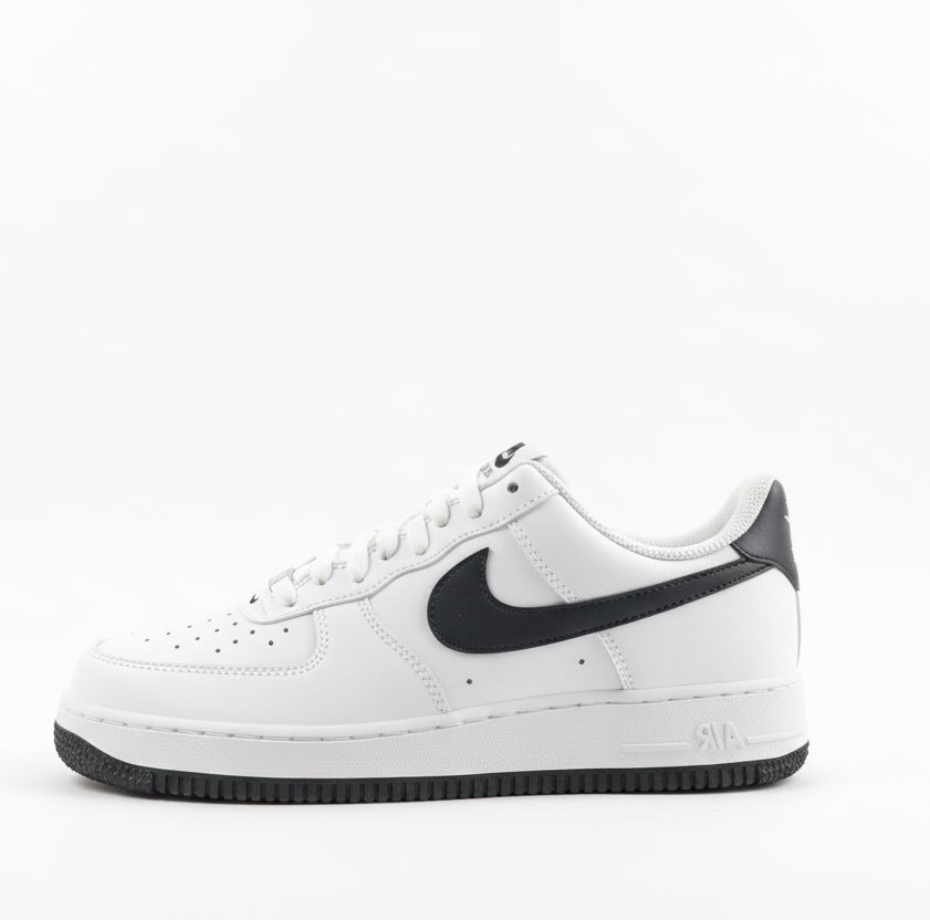 AIR FORCE 1 '07 SNEAKERS