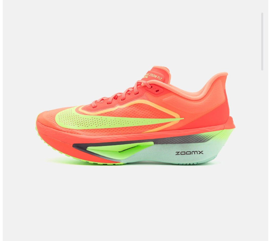 ZOOM FLY 6