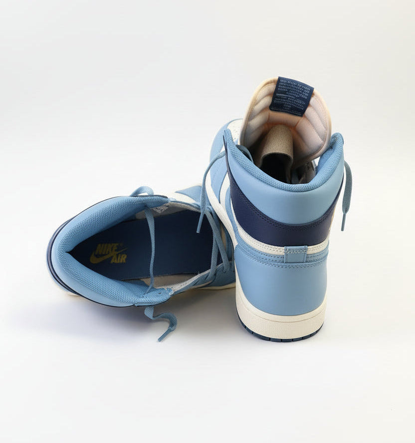 Air JORDAN 1 RETRO HIGH OG "FIRST IN FLIGHT " SNEAKERS