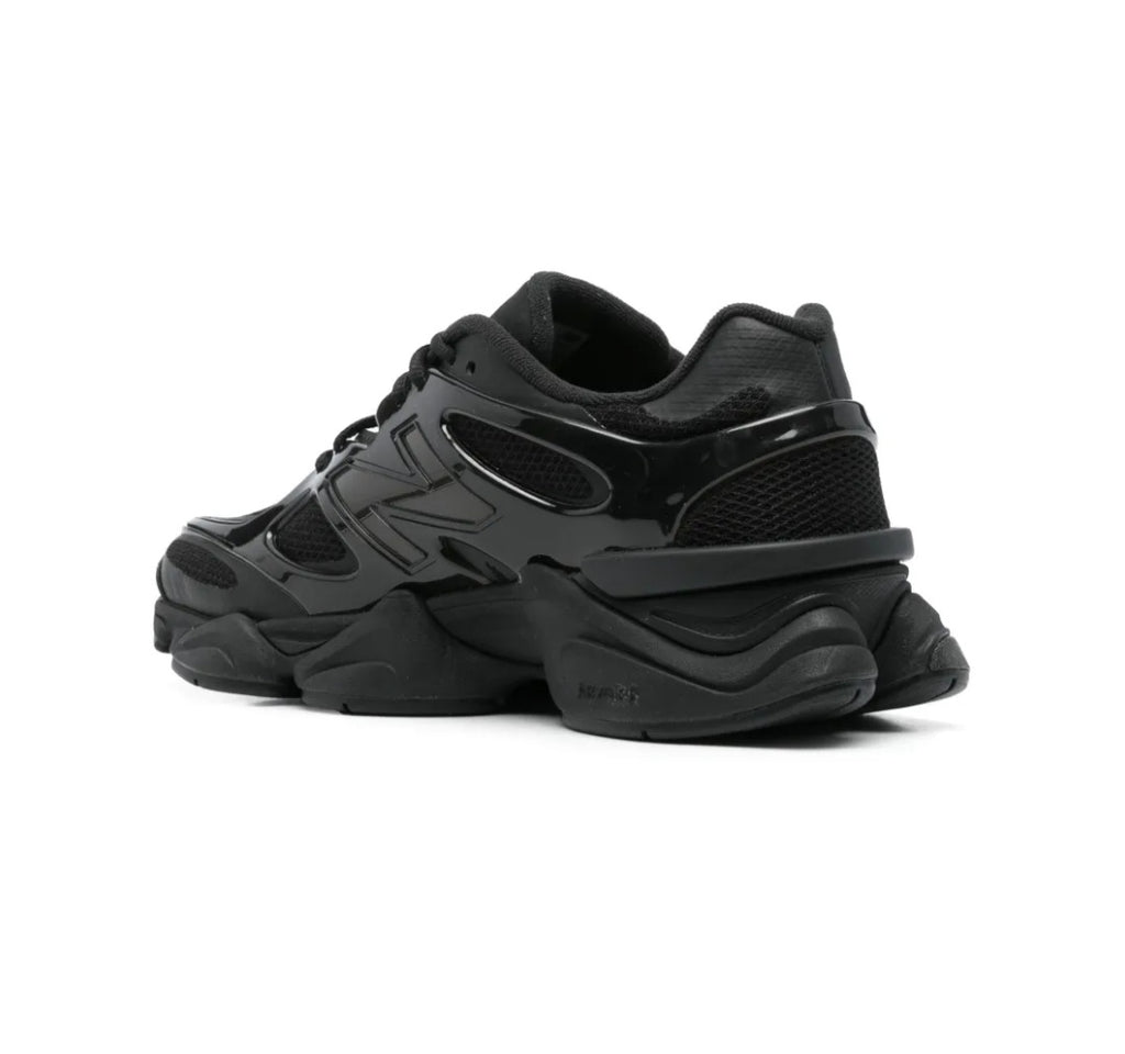 New Balance
9060 sneakers