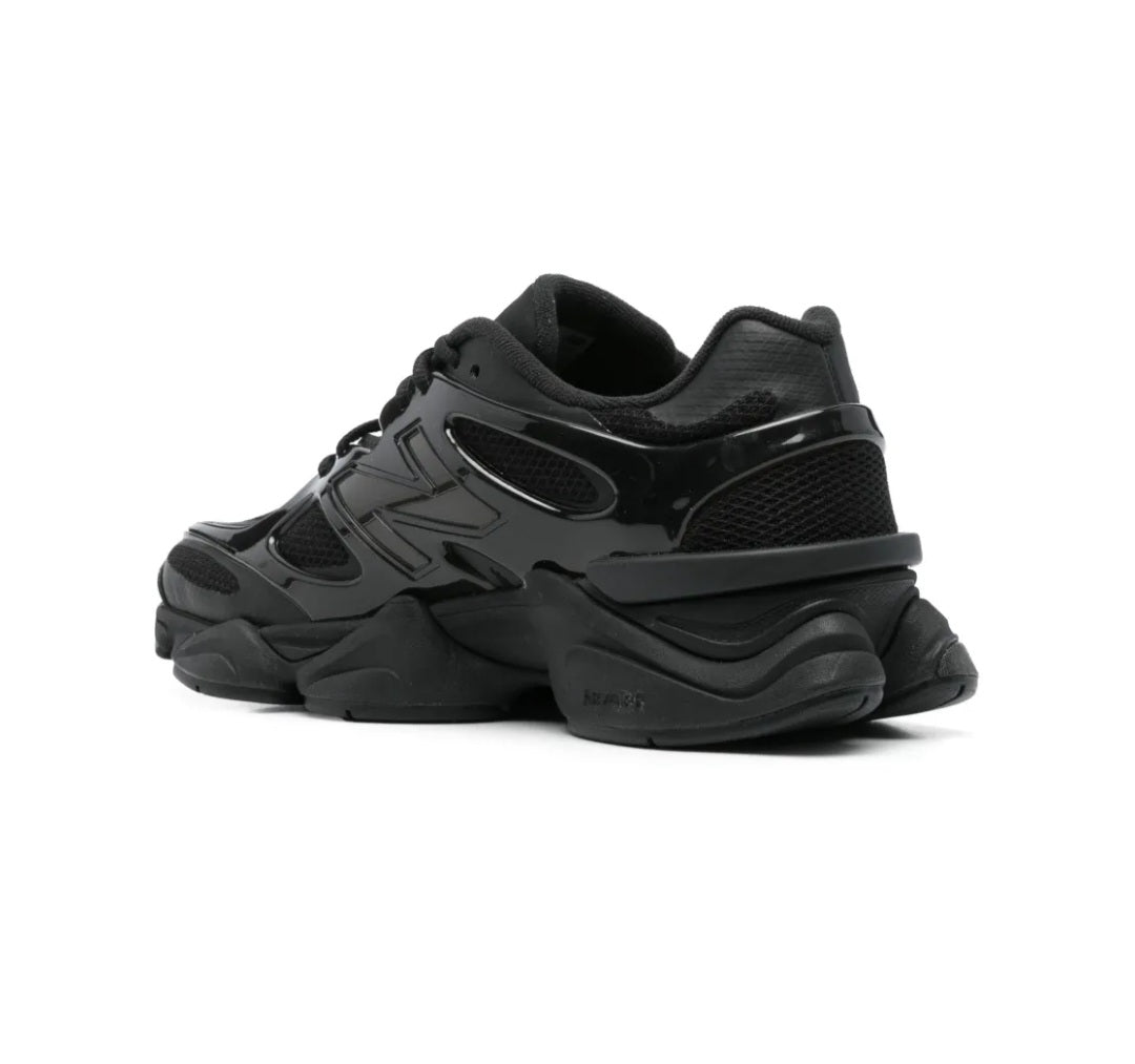 New Balance
9060 sneakers