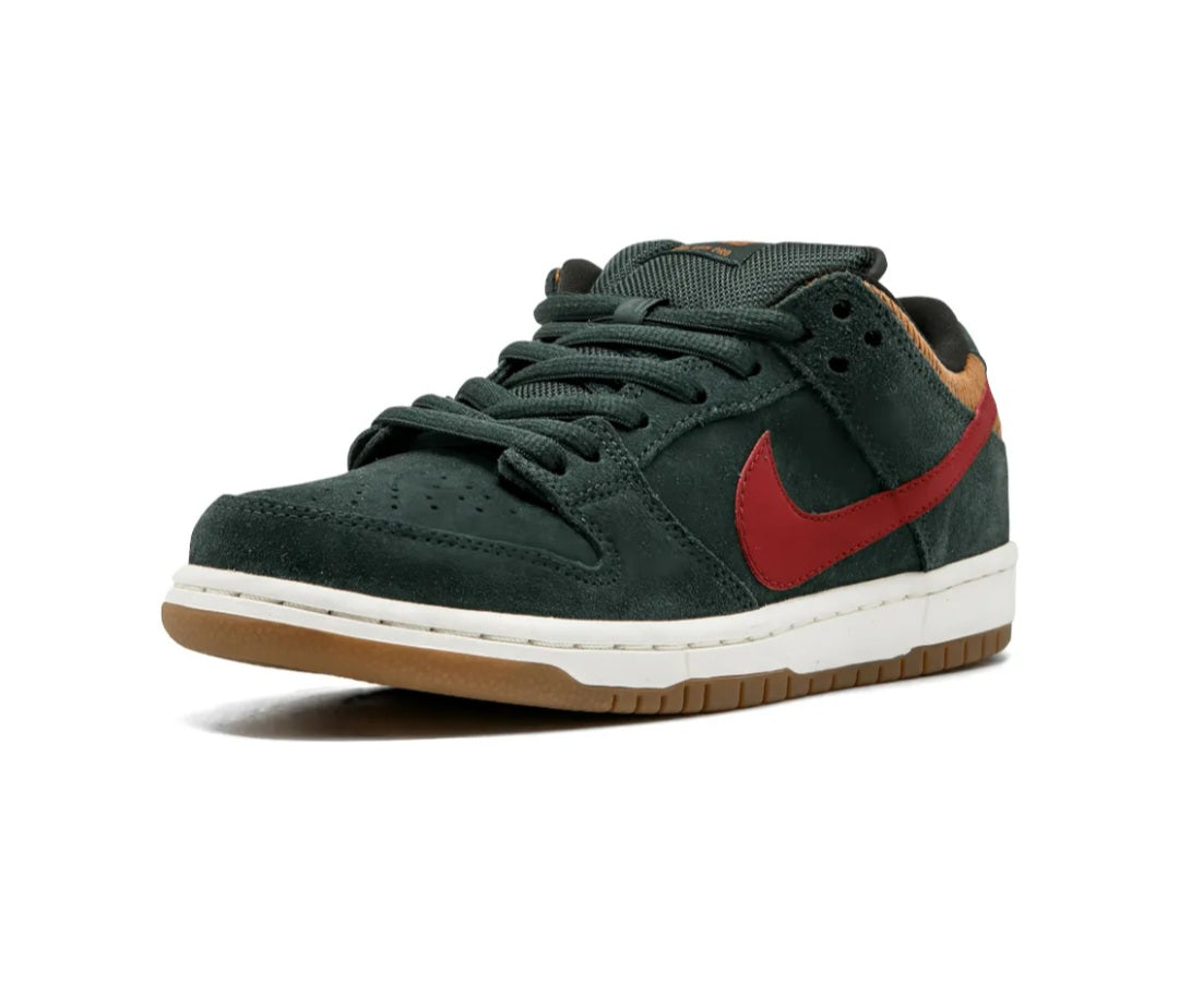 Dunk Low Pro SB sneakers