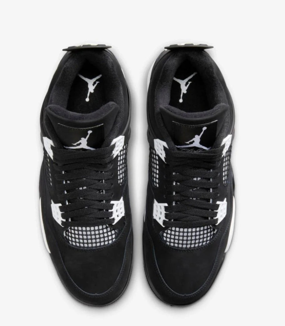 AIR JORDAN 4 RETRO WHITE THUNDER,,,