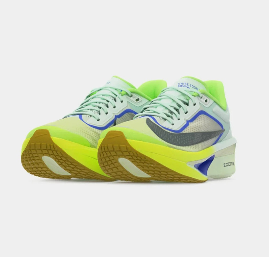 ZOOM FLY 6