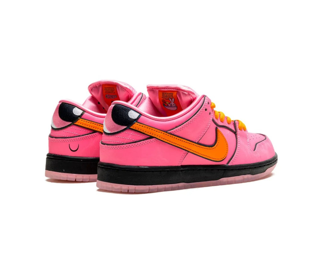 x Powerpuff Girls SB Dunk Low "Blossom" sneakers