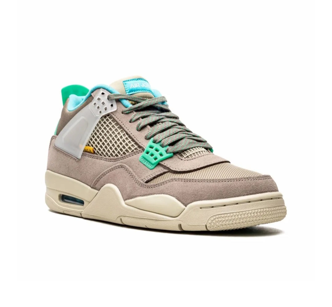 AIR JORDAN 4 RETRO SP "30TH ANNIVERSARY-Taupe Heze" SNEAKERS