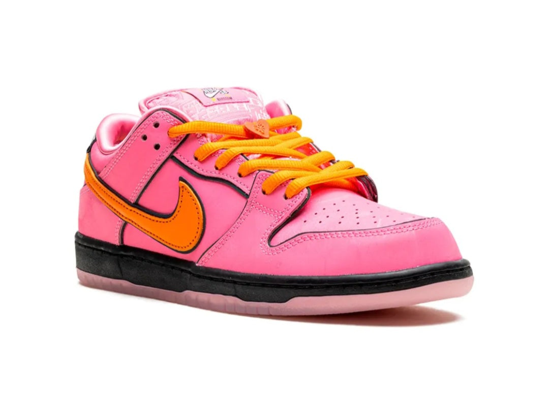 x Powerpuff Girls SB Dunk Low "Blossom" sneakers