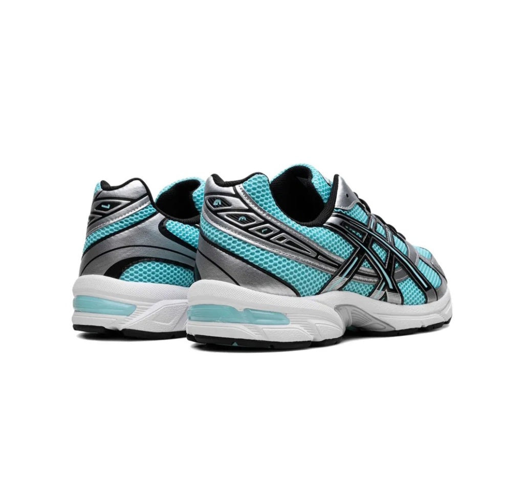 ASICS
Gel-1130 "Black/Blue/Silver" sneakers