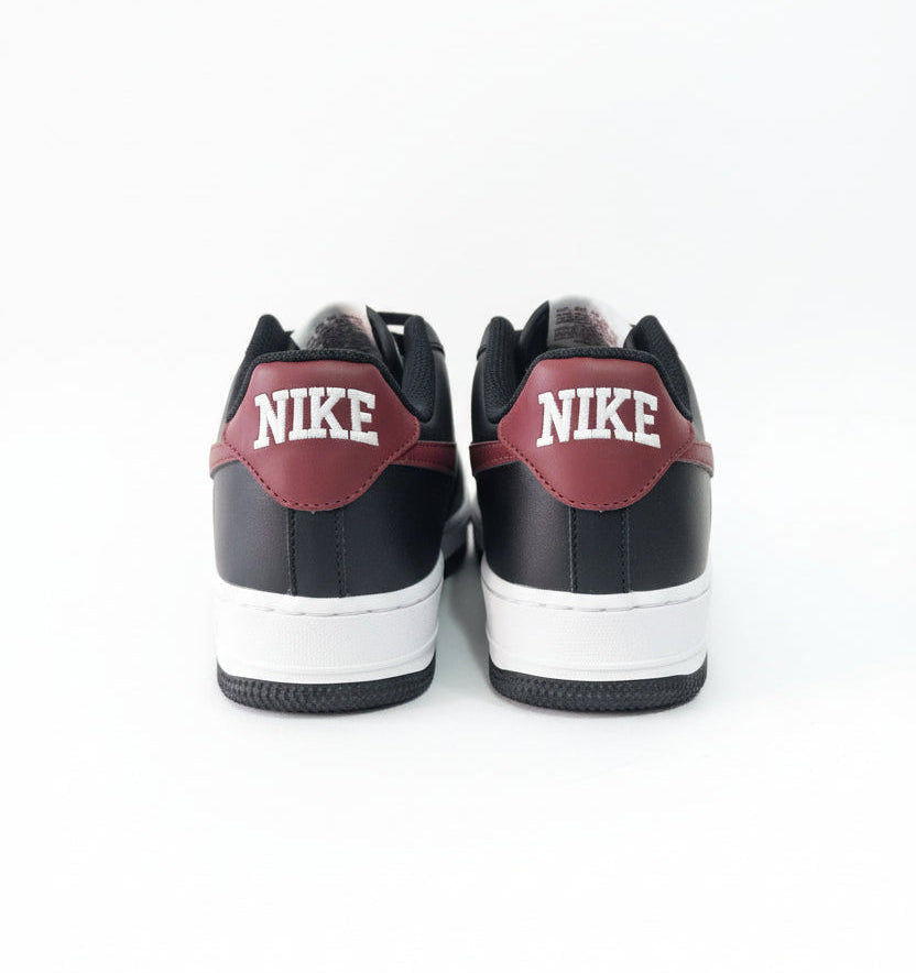 Air Force 1 "07 in Black Dark Team Red, SNEAKERS