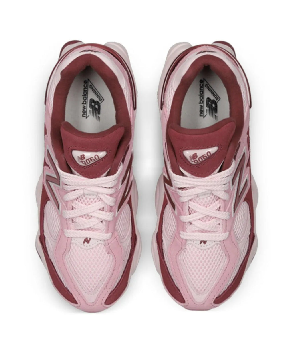 New Balance 
9060 GS sneakers