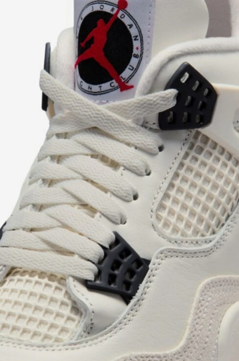 Air Jordan 4 Retro OG Flight Club