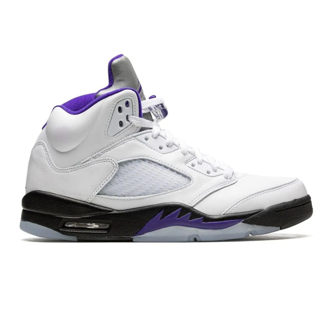 Air Jordan 5 Retro sneakers