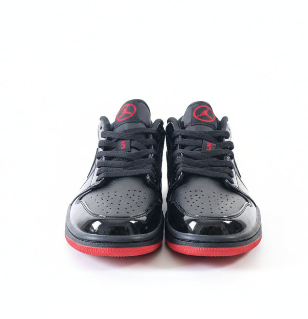 Air JORDAN 1 LOW BLACK AND RED,,