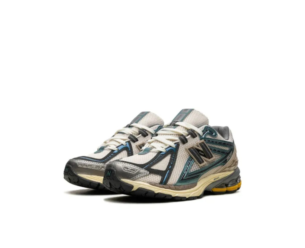 1906R" PANELLED" SNEAKERS