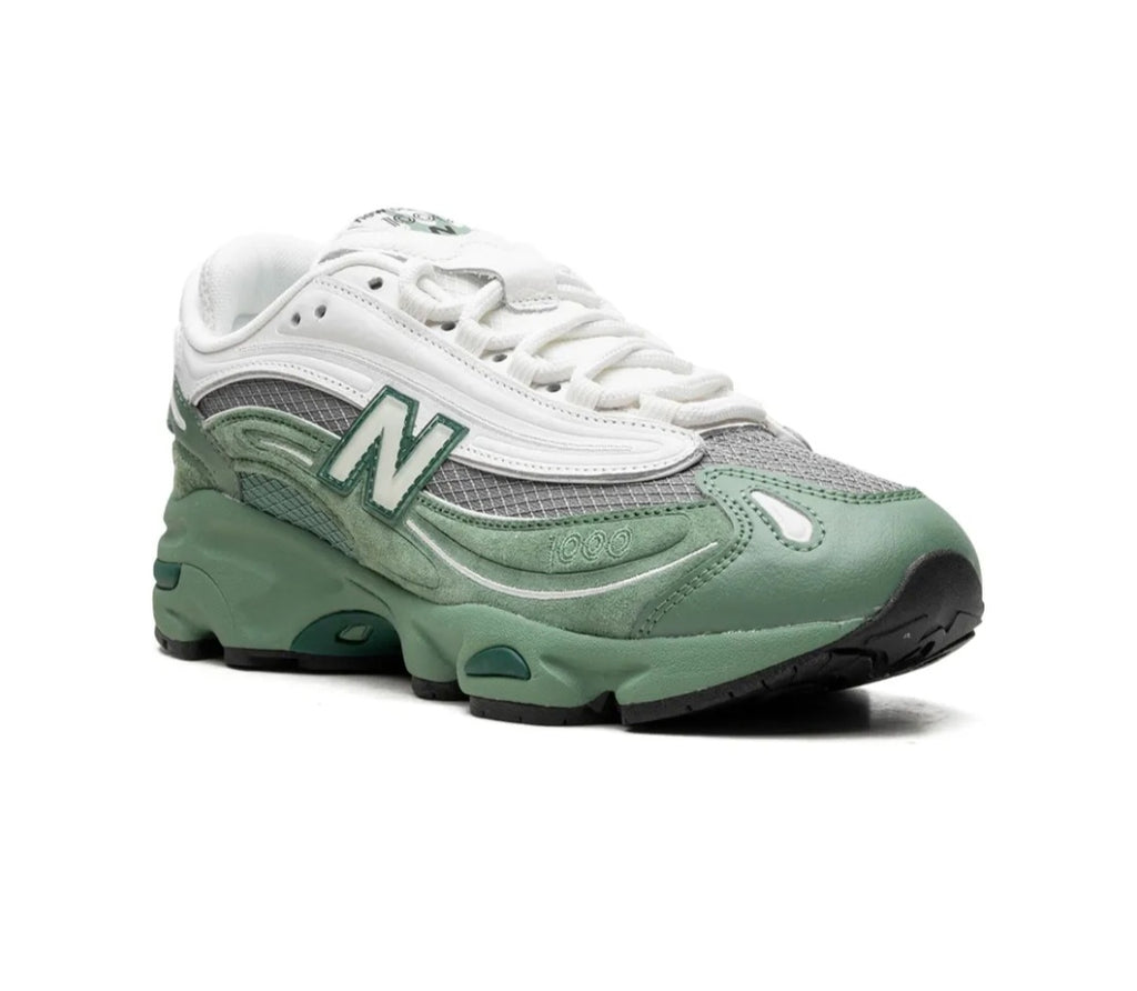 New Balance
1000 "Green" sneakers