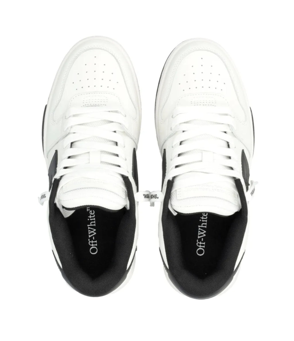 Off White

 Out of Office leather sneakers