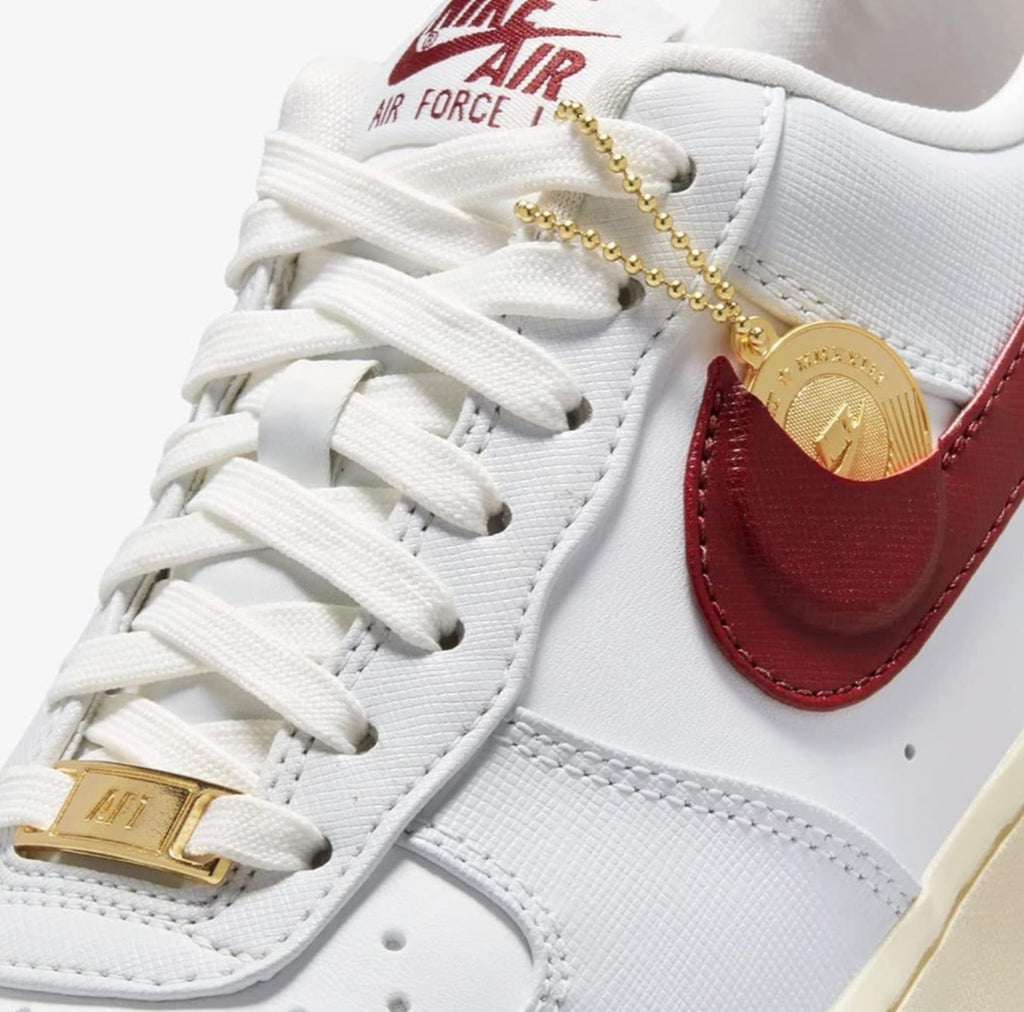 Air Force 1 Low '07 SE Just Do It Photon Dust Team Red