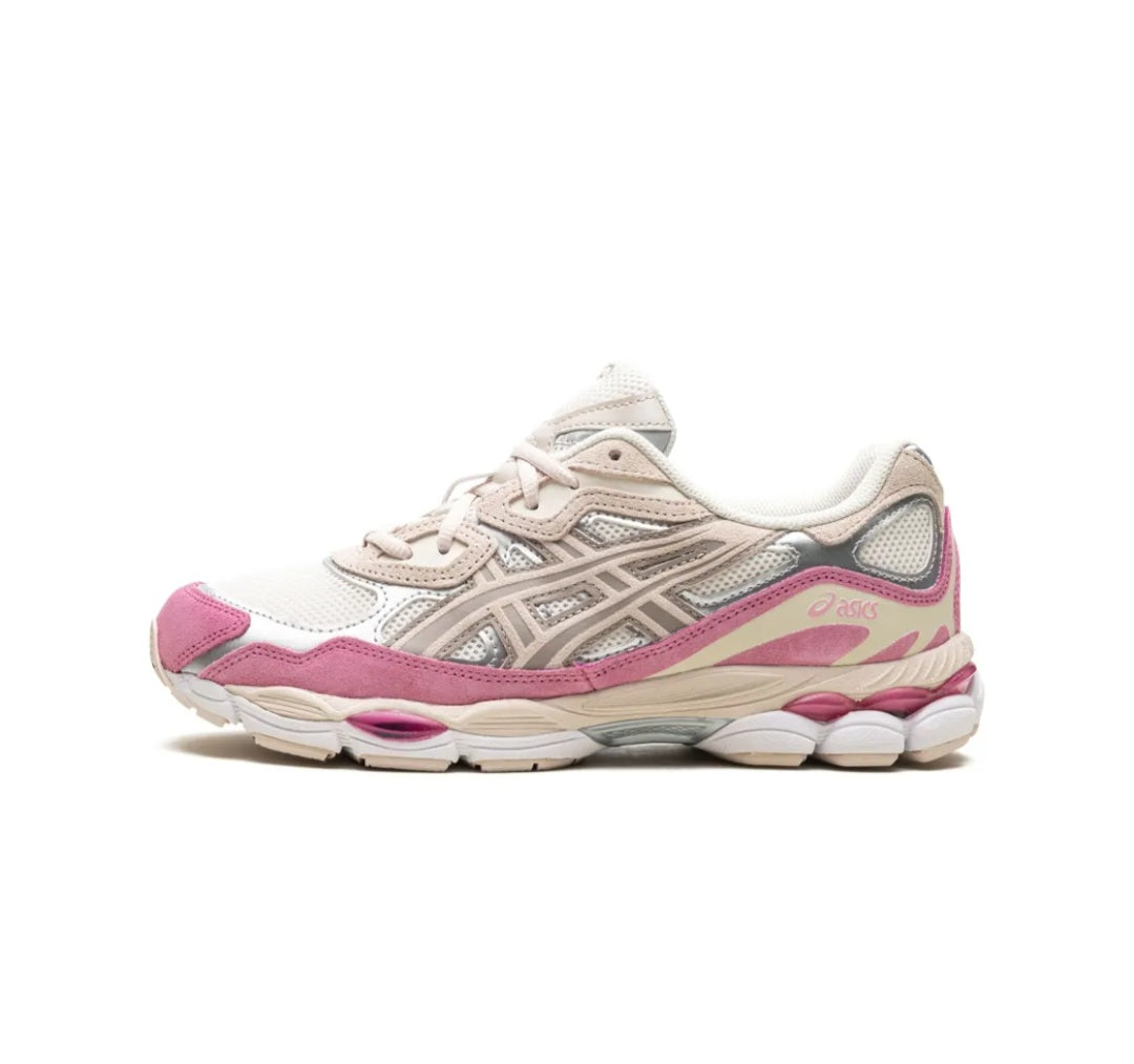 ASICS
Gel-NYC "Cream/Mineral Beige/Pink" sneakers