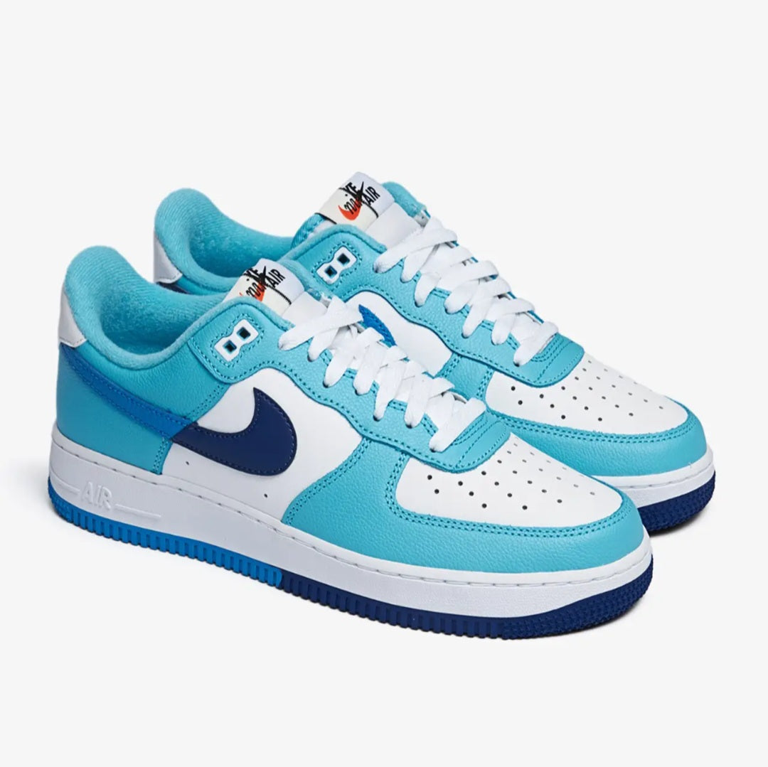 AIR FORCE 1 LOW "07 LV8 SPLIT LIGHT BLUE SNEAKERS