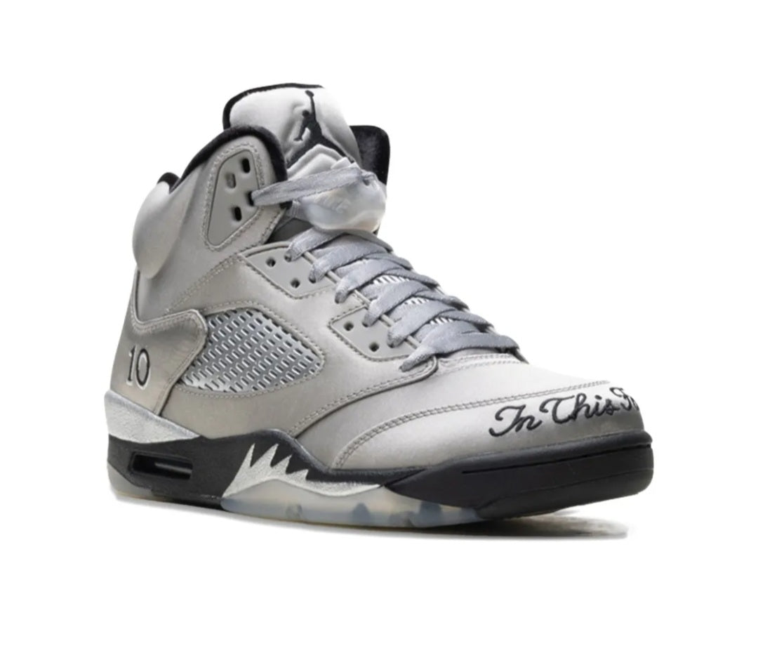 Air Jordan 5 Retro sneakers