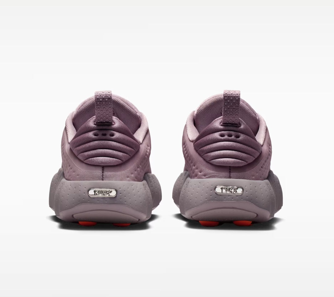MIND 002,Training Shoes